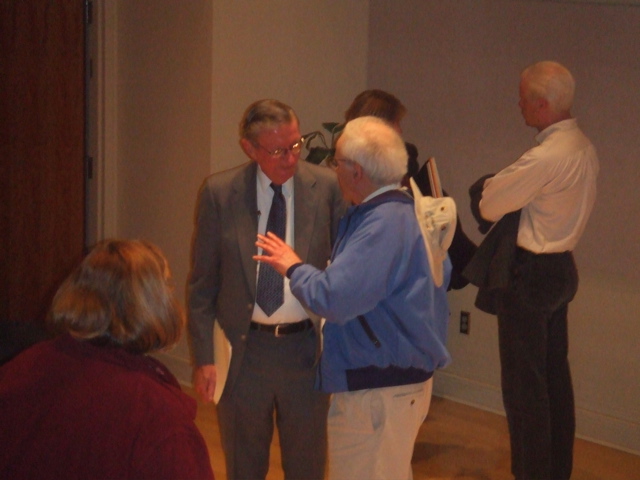 Prof. Curran discusses his lecture with an audience member.